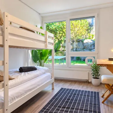 Oasis - Pool, Parking & Mountain Views * Thun